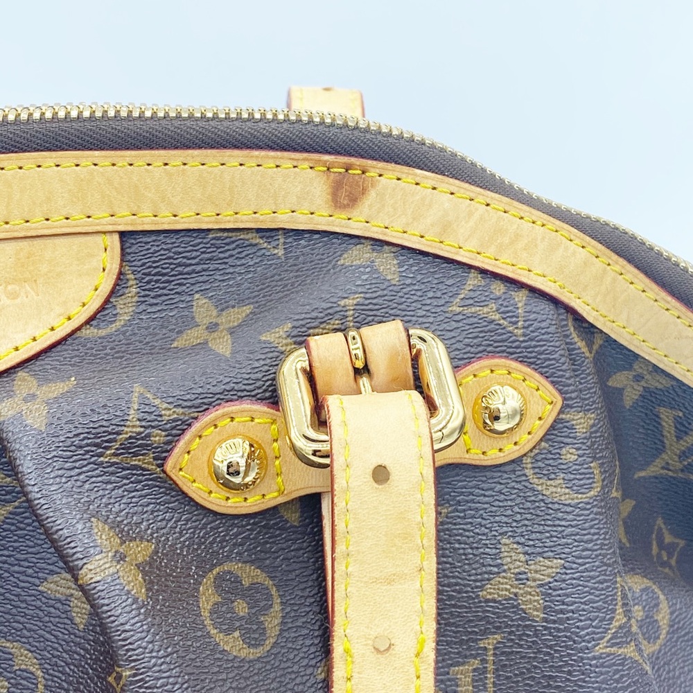 LOUIS VUITTON Monogram Tivoli GM Shoulder Handbag - Picture 4 of 9
